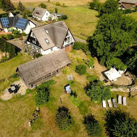 Landhuis Ferienhaus Schwalbenhof, Rankwitz, *